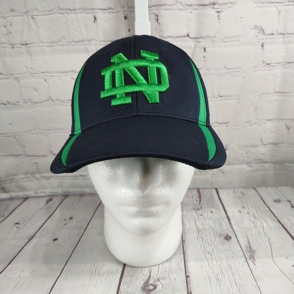 Top of the World Other - Top of the World Notre Dame Hat Memory Fit Green Shamrock ND Logo Navy Blue Cap